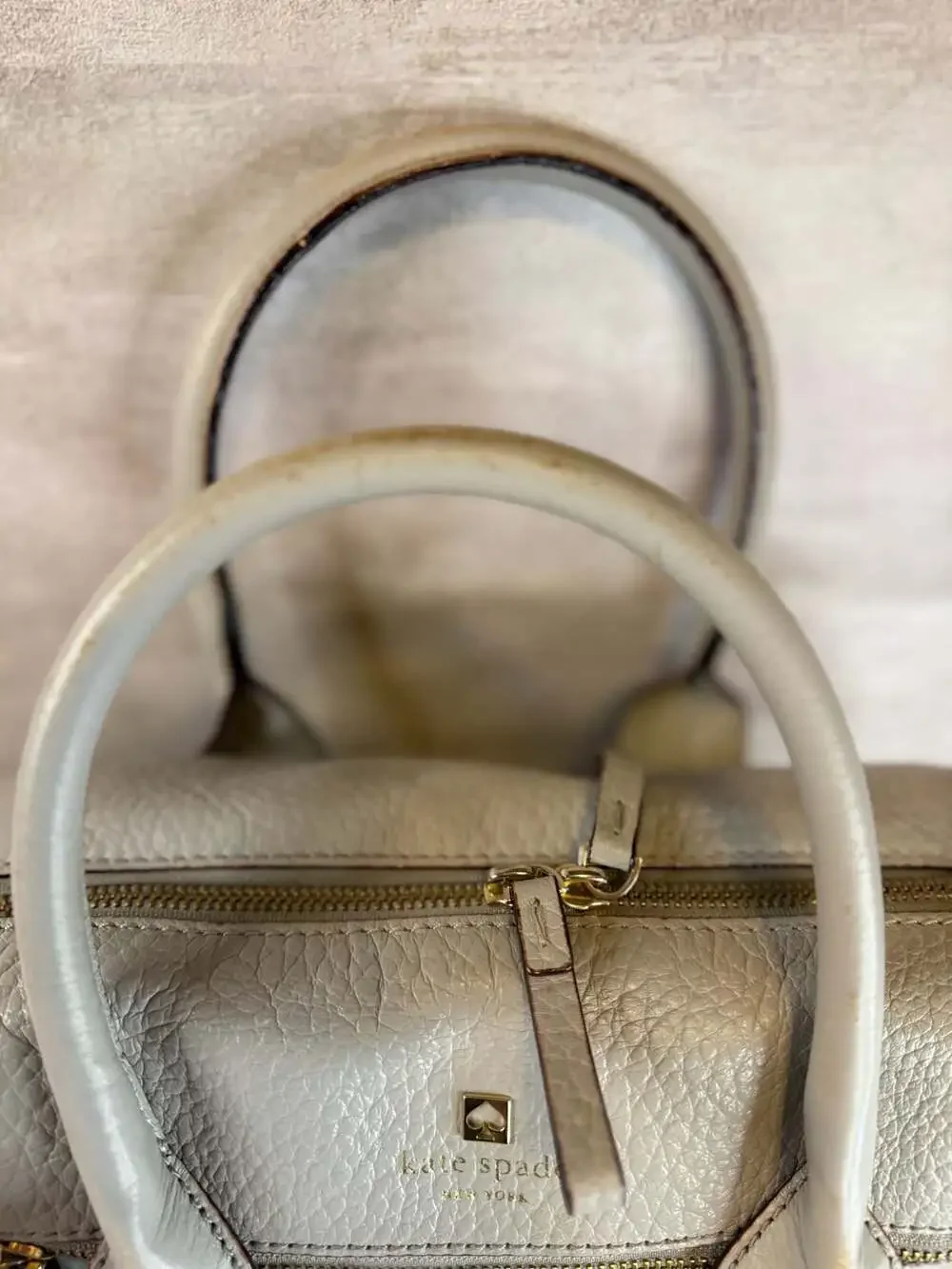 kate spade gray pebbled